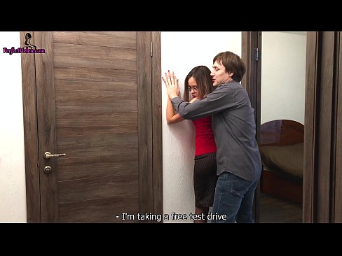 ❤️ Sexy Realtor Sensuly Jerks rẹ obo ati fokii Lakoko ti o n ta iyẹwu Rẹ - Krempai ❤❌  si wa